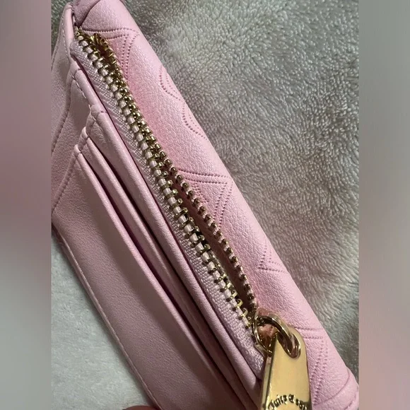 Juicy Couture Light Pink Double-Sided Trifold Wallet with Chain & Charms - Picture 8 of 8